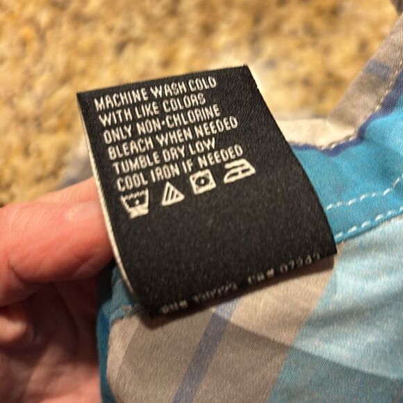 Zoo York Plaid Casual Button-Down - Picture 6 of 9